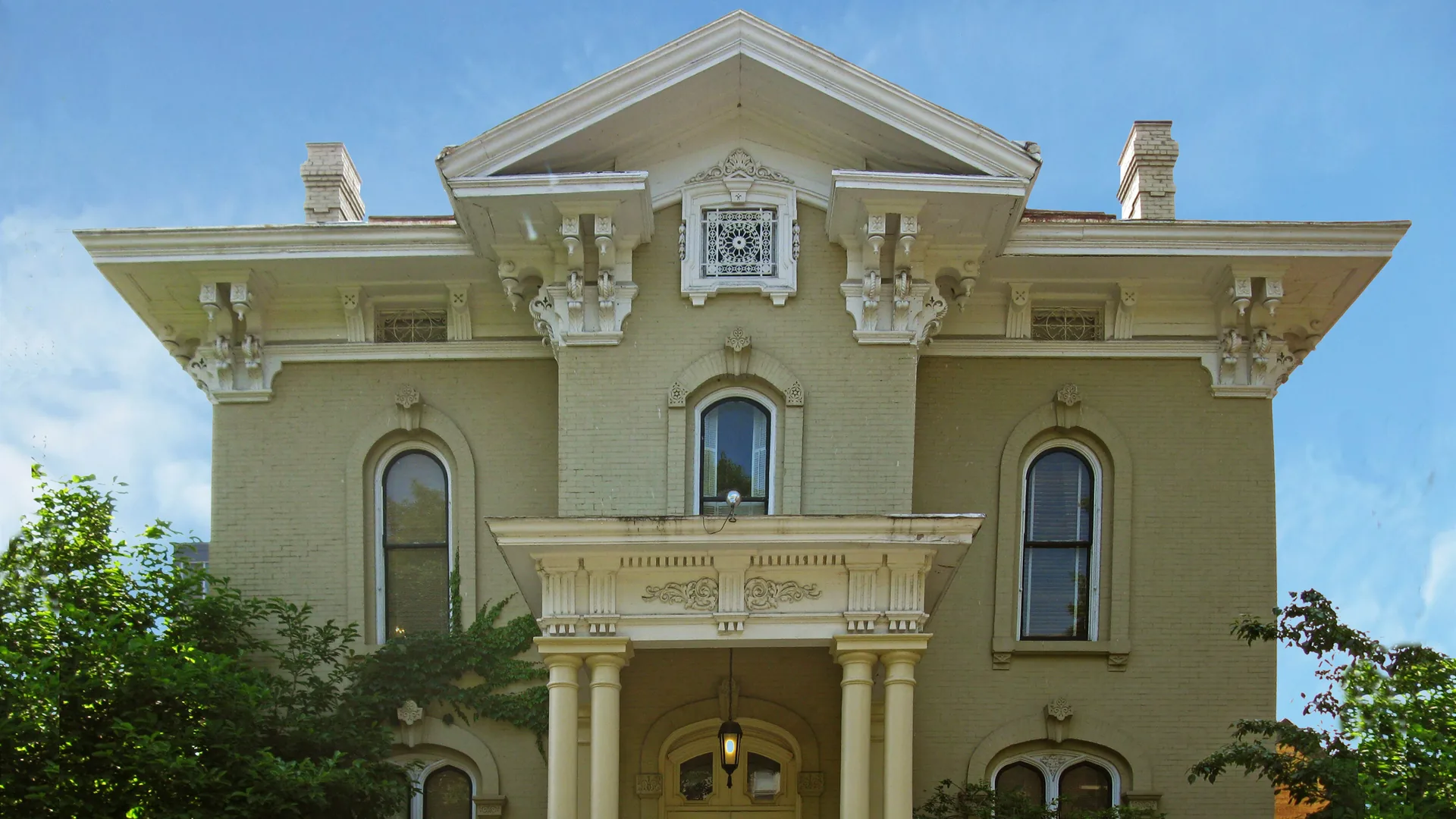 Masonry contractor in Milwaukee, WI